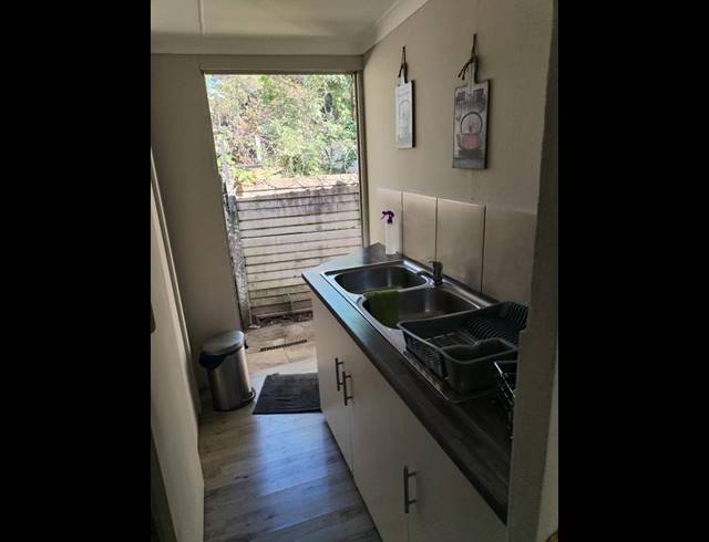 2 BEDROOM COMPLEX FOR SALE IN MARGATE